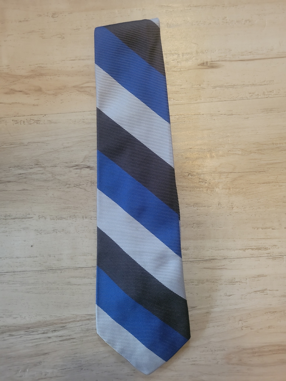 Men's Blue, Gray & White Diagonal Stripe Tie